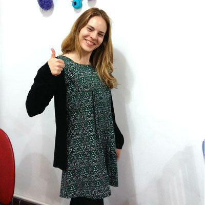 vestido en tela de crepê