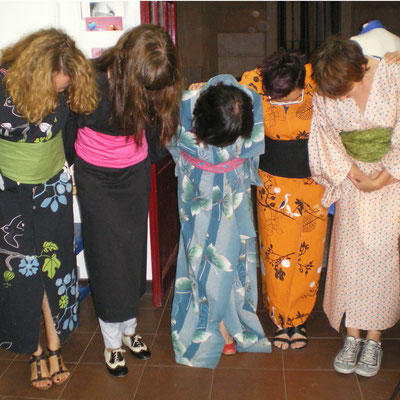 taller kimonos Yukata