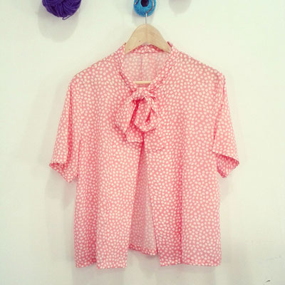 blusa polka de seda