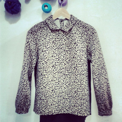blusa con tejido de punto