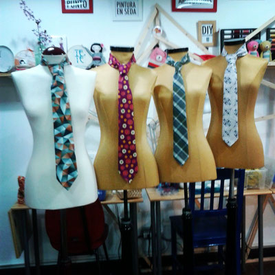corbatas unisex