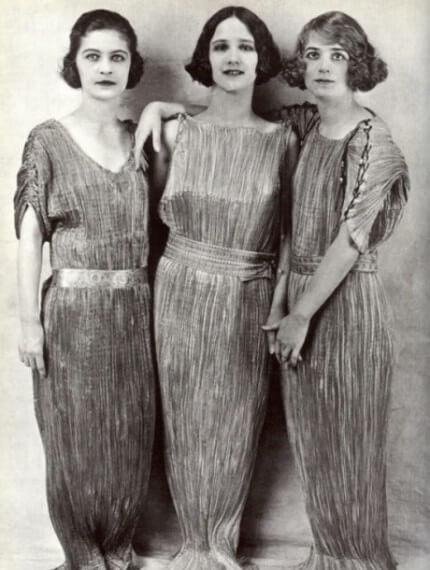 Hijas adoptivas de Isadora Duncan, con túnicas "Delphos" 1920